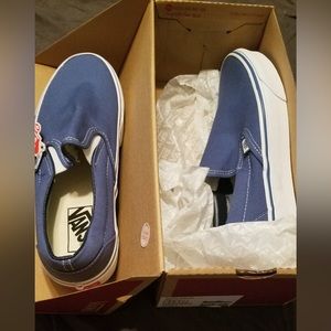 NWT Navy blue vans